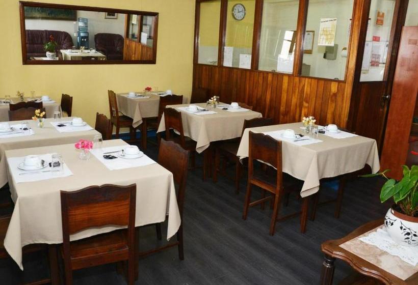 فندق Pensao Astoria