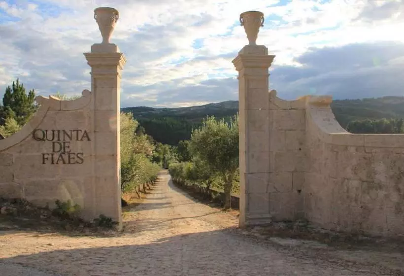 هتل Quinta De Fiães