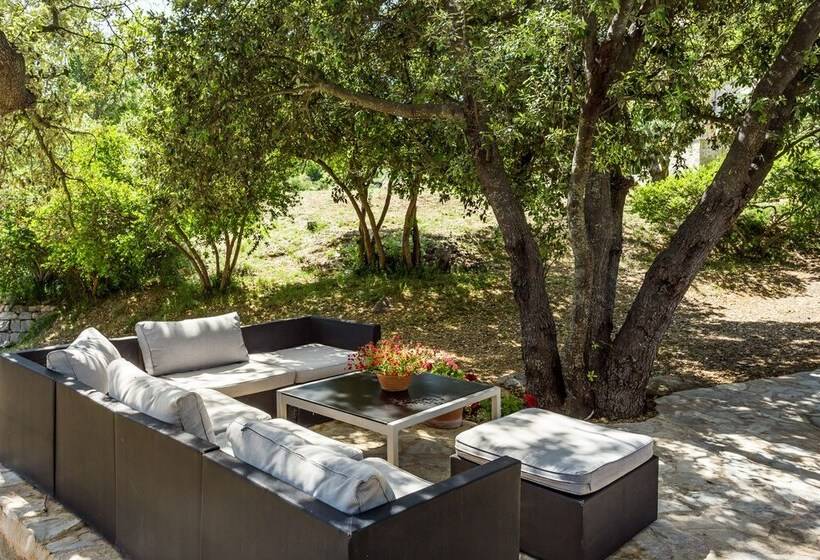 هتل Finca Son Ametler