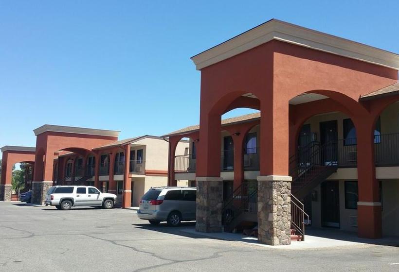 هتل Verde Valley Inn