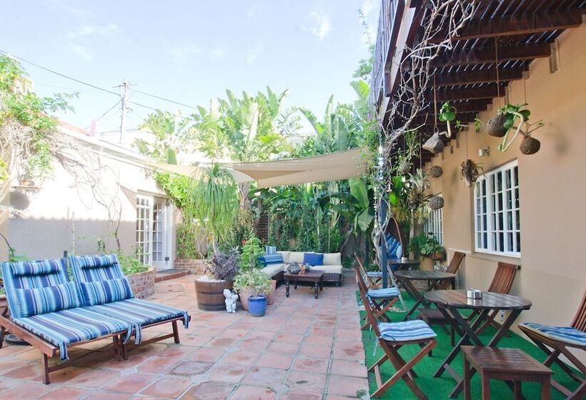 בית מלון כפרי Villa Costa Rose   No Loadshedding