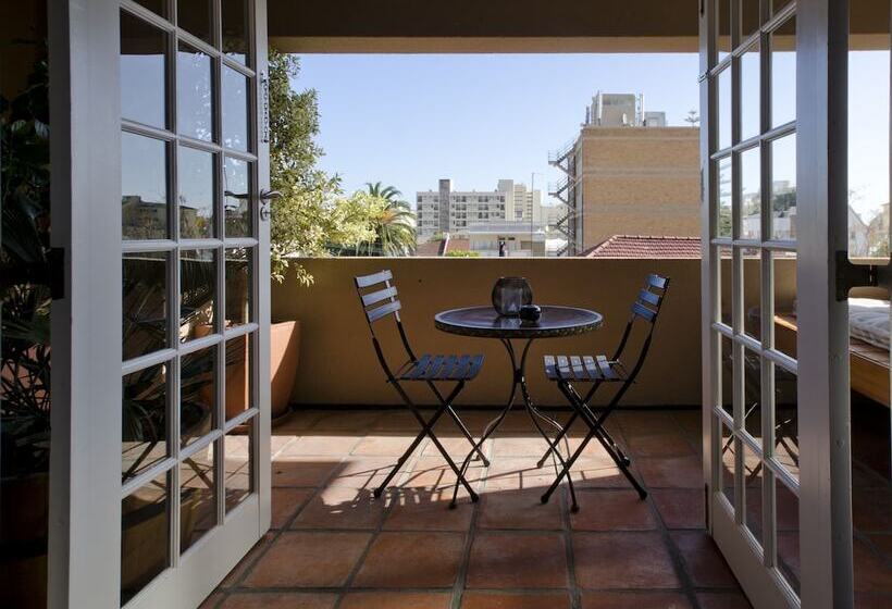 בית מלון כפרי Villa Costa Rose   No Loadshedding