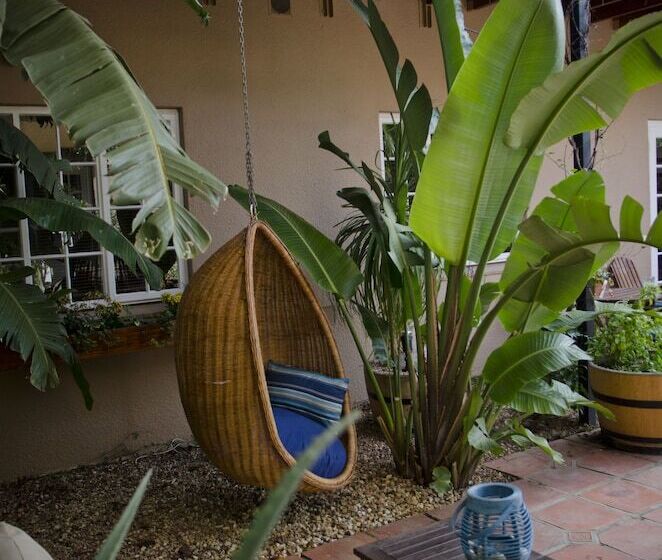 בית מלון כפרי Villa Costa Rose   No Loadshedding