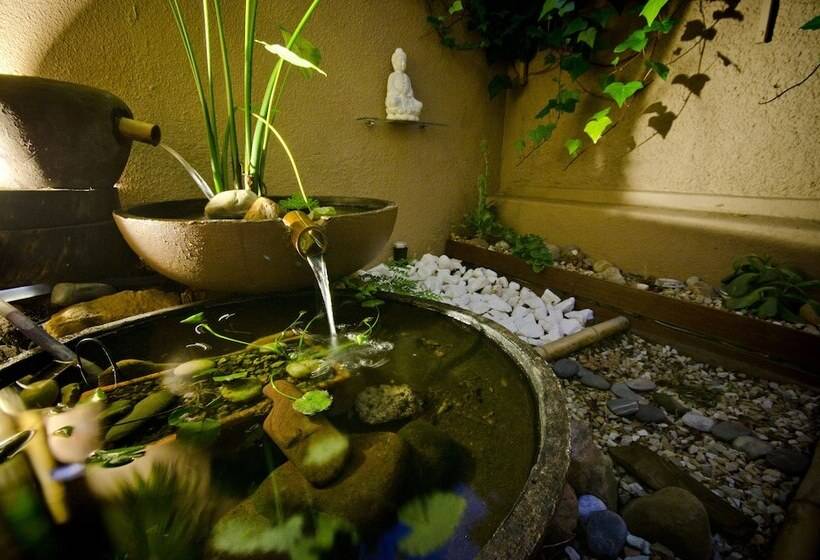 בית מלון כפרי Villa Costa Rose   No Loadshedding