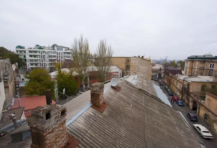 هتل Vorontsov Appartments