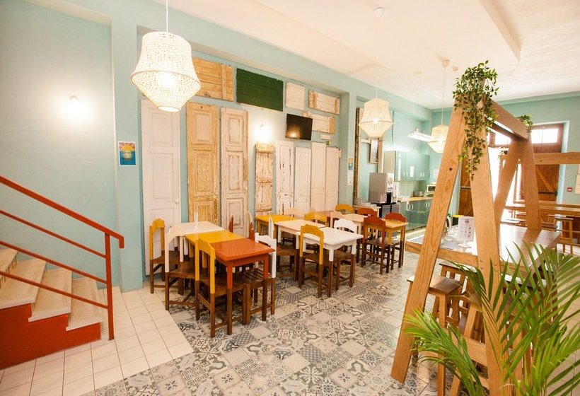 Hub 1878 Faro Hostel