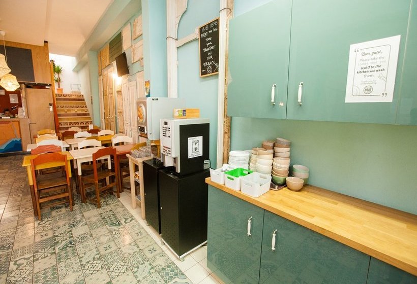 Hub 1878 Faro Hostel