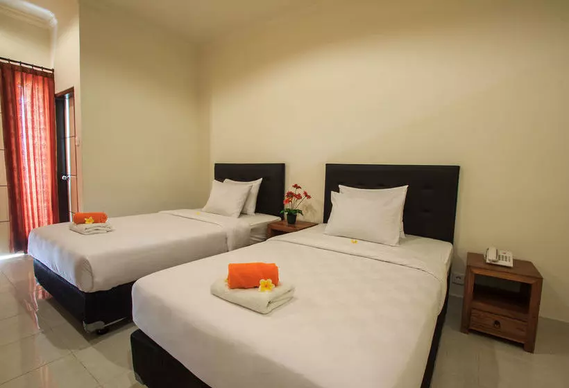 Ivanka Airport Inn