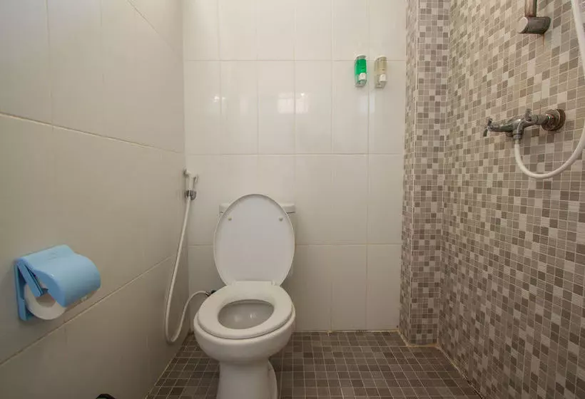 Ivanka Airport Inn