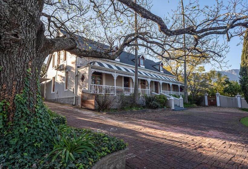 بنسيون De Oude Pastorie