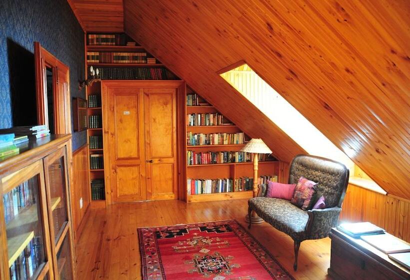 بنسيون De Oude Pastorie