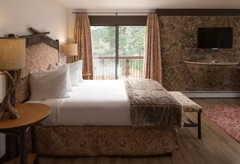 The Landing At Estes Park   Riverside Retreat
