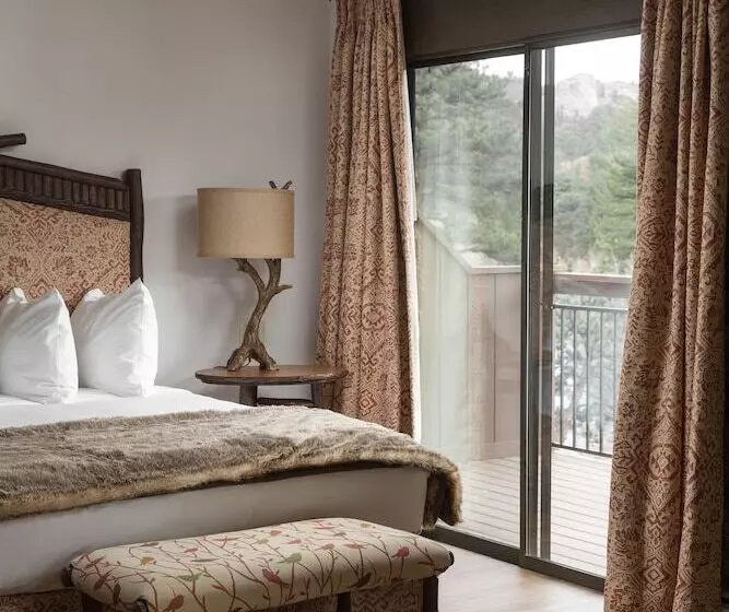 The Landing At Estes Park   Riverside Retreat