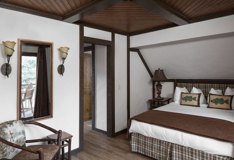 The Landing At Estes Park