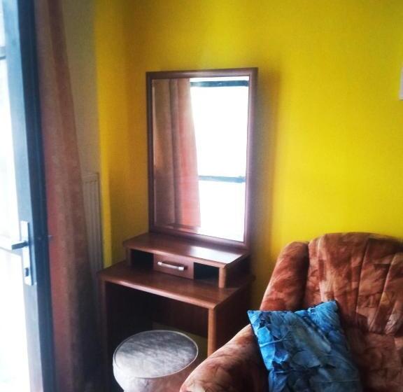 הוסטל Hostinec U Kačaby