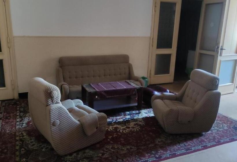 ユースホステル Nároďák Jaroměř ,ubytování