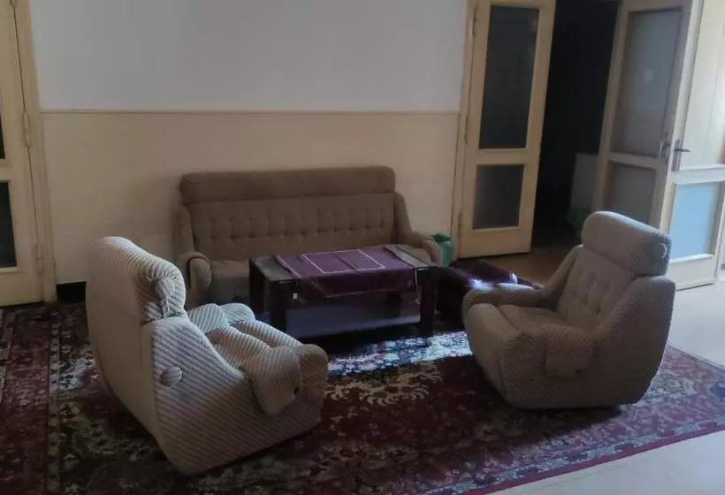 Retkeilymaja Nároďák Jaroměř ,ubytování