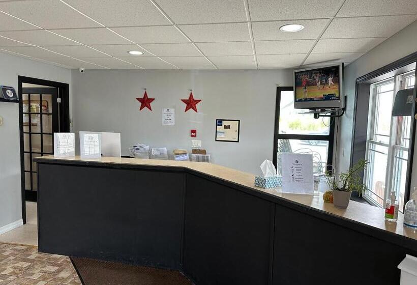 هاستل Travellers Inn Fredericton Nb