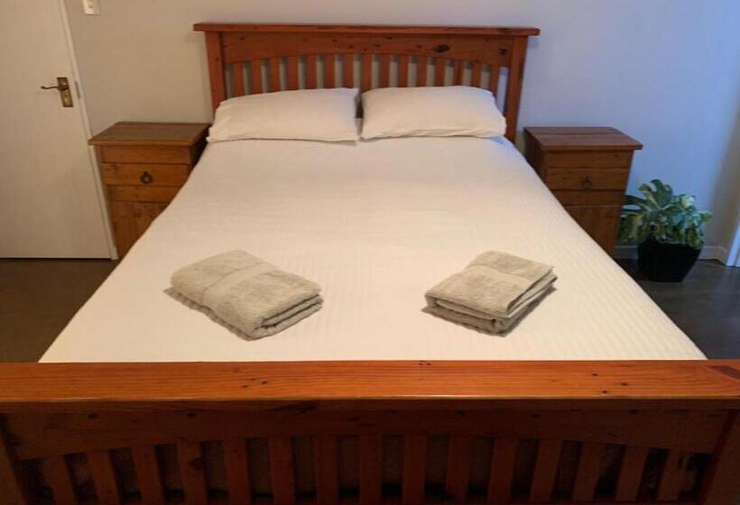 민박 American Rustic Barn