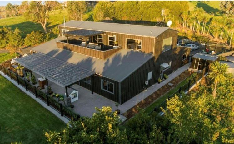 민박 American Rustic Barn