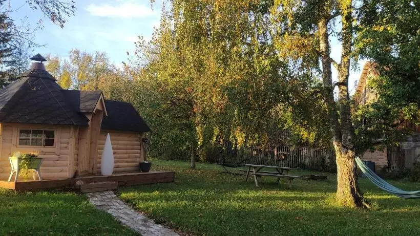 Aamiaismajoitus (B&B) Au Verger Des Louves