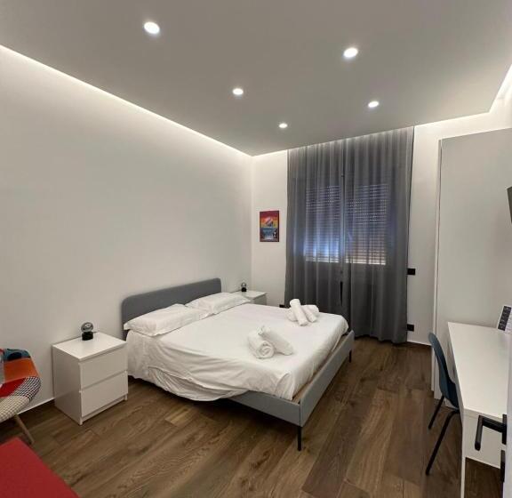 ベッドアンドブレックファースト Borgiarooms Luxury Rooms