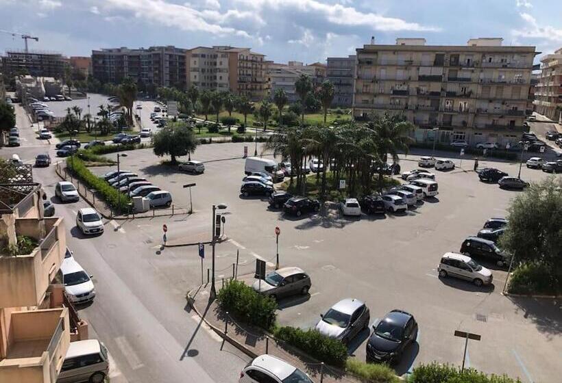 ベッドアンドブレックファースト Borgiarooms Luxury Rooms