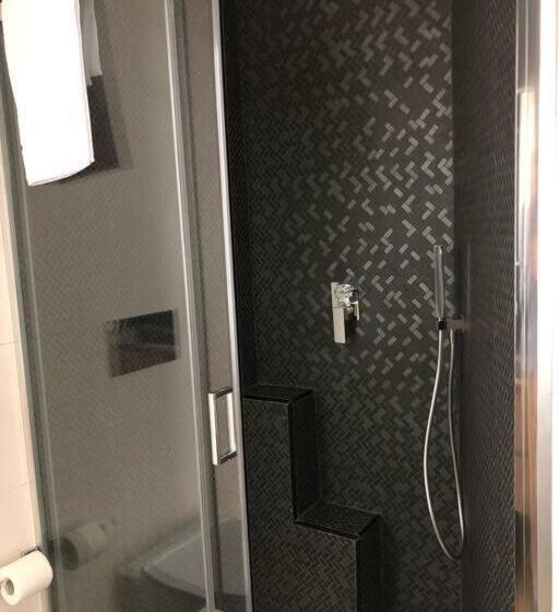 ベッドアンドブレックファースト Borgiarooms Luxury Rooms