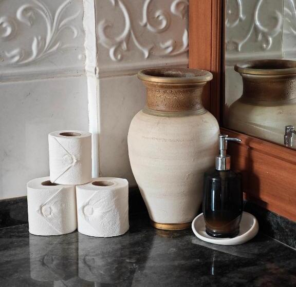 تختخواب و صبحانه Villa Gonzalez Sea Views