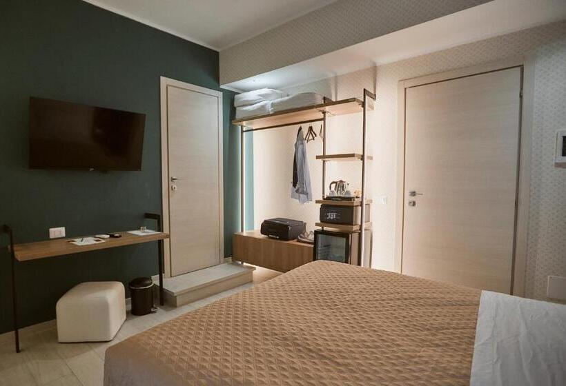 Castrichella Boutique Hotel Rome Airport