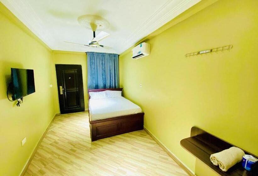 בית מלון כפרי Abanaba Lodge& Restaurant