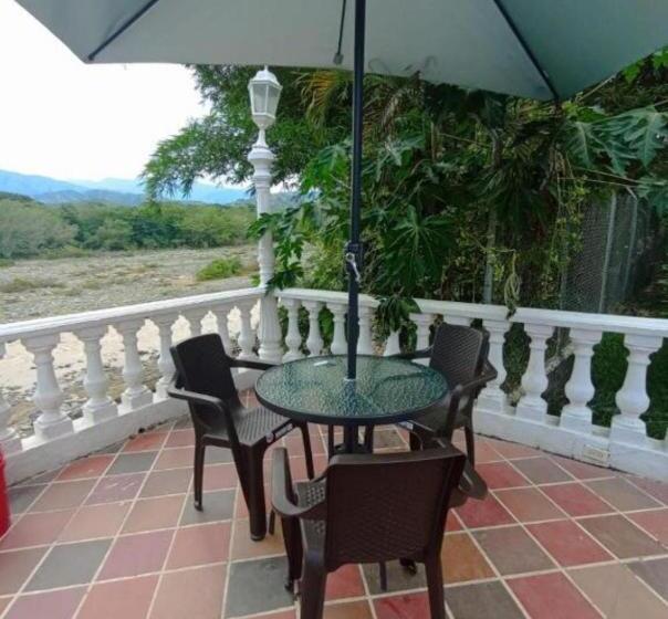 هتل Campestre La Coqueta