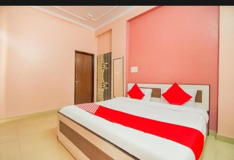 בית מלון כפרי Castle Komal