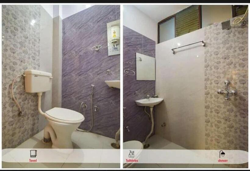 בית מלון כפרי Castle Komal