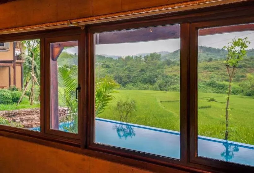 هتل Mai Chau Onsen Retreat
