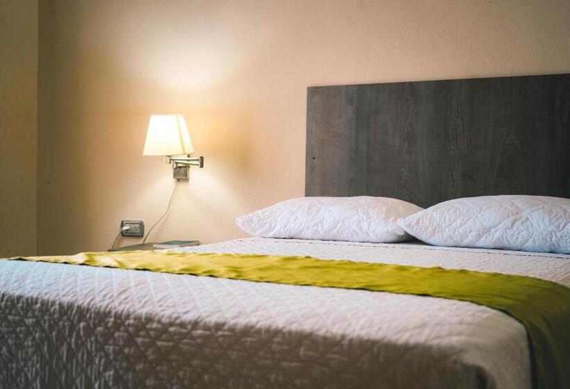 فندق Manta Beach Madrigal