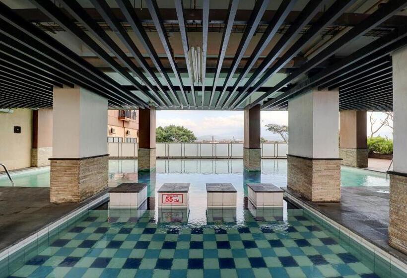 هتل Oyo Life 92910 Apartemen Tamansari Panoramic By Tira