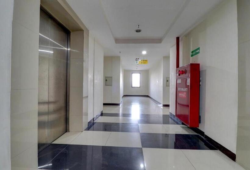 هتل Oyo Life 92910 Apartemen Tamansari Panoramic By Tira