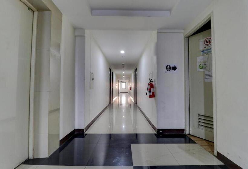 هتل Oyo Life 92910 Apartemen Tamansari Panoramic By Tira