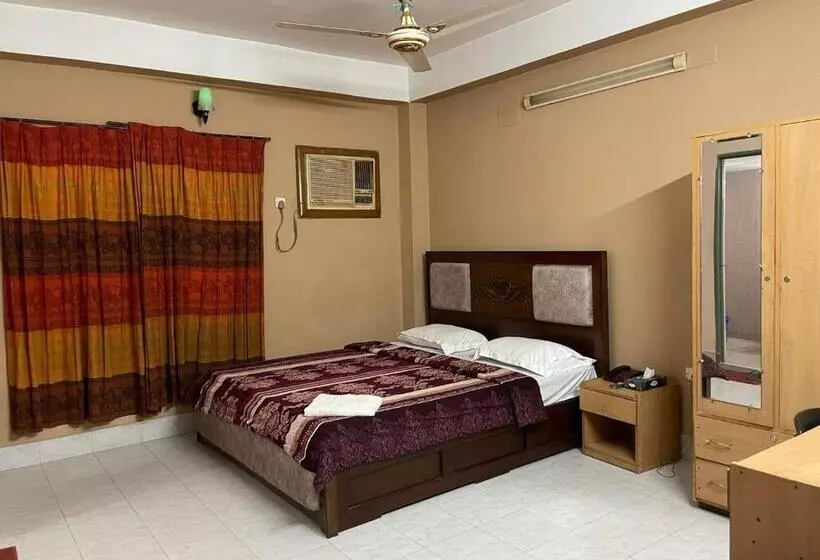 هتل Rainbow Guest House