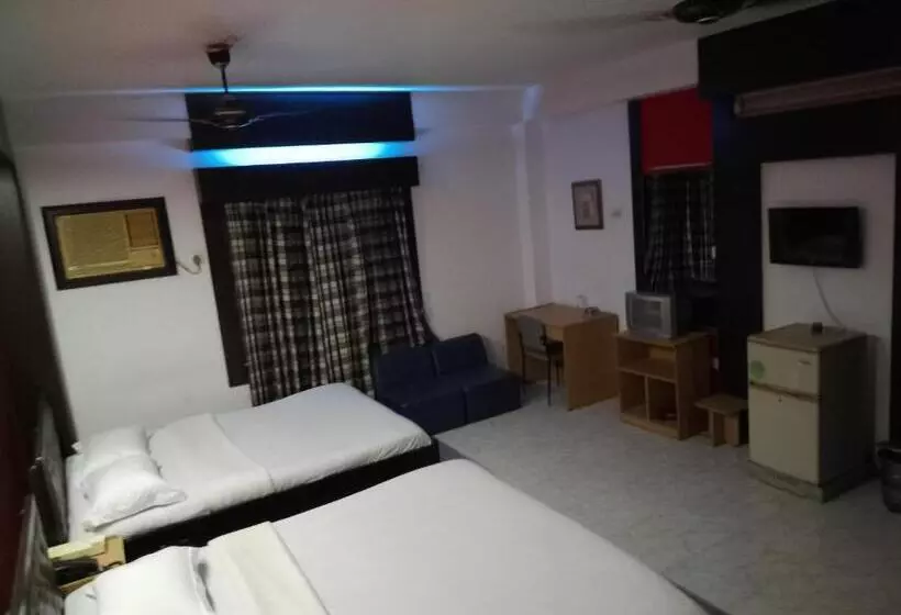 هتل Rainbow Guest House