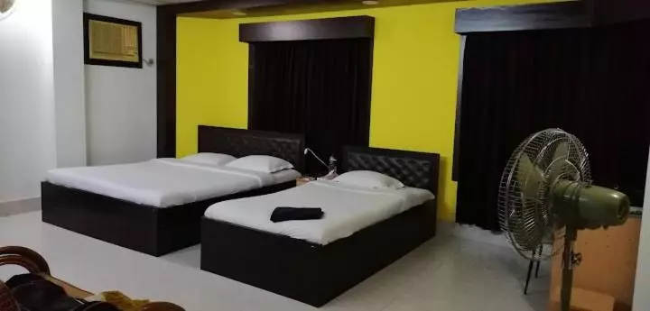 هتل Rainbow Guest House