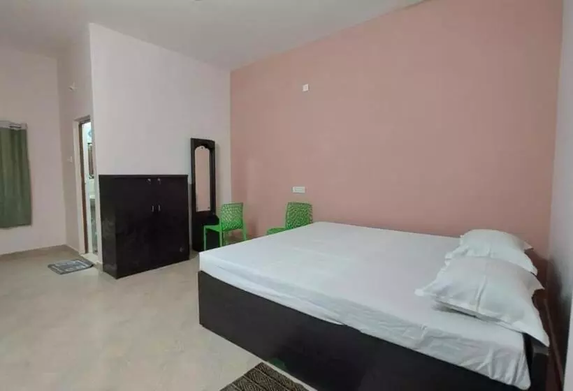 ホテル Santi Mahal