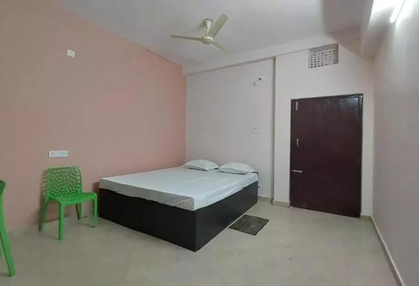 ホテル Santi Mahal