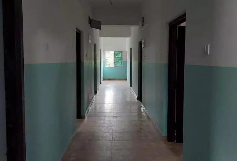 ホテル Santi Mahal