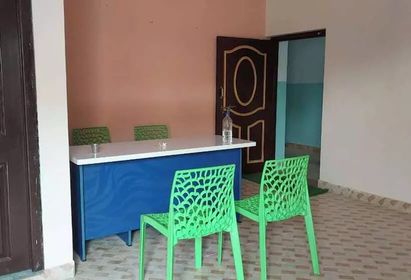 ホテル Santi Mahal