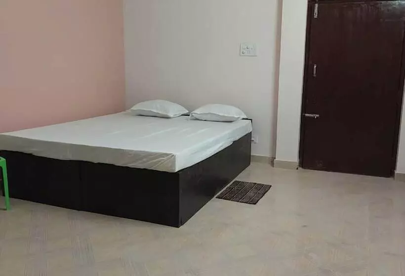 ホテル Santi Mahal