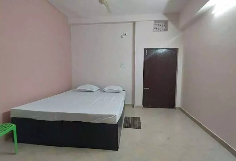 ホテル Santi Mahal