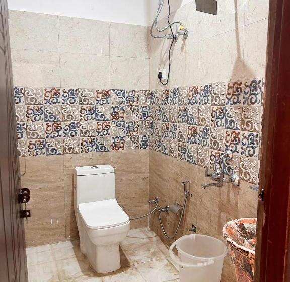 Отель Sarthak Villa