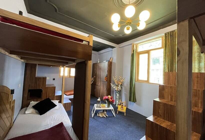 בית מלון כפרי The Locals By Roomshala